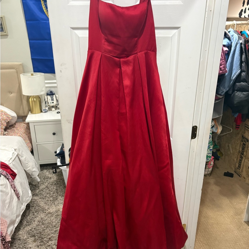 Windsor Red Prom Dress